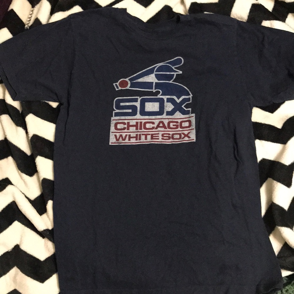 White Sox distressed T-shirt, medium
